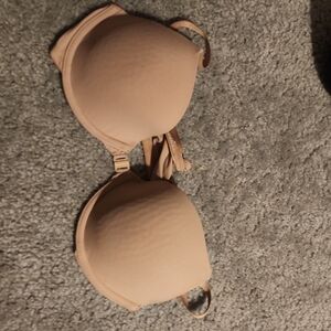 Seamless Tan Bra